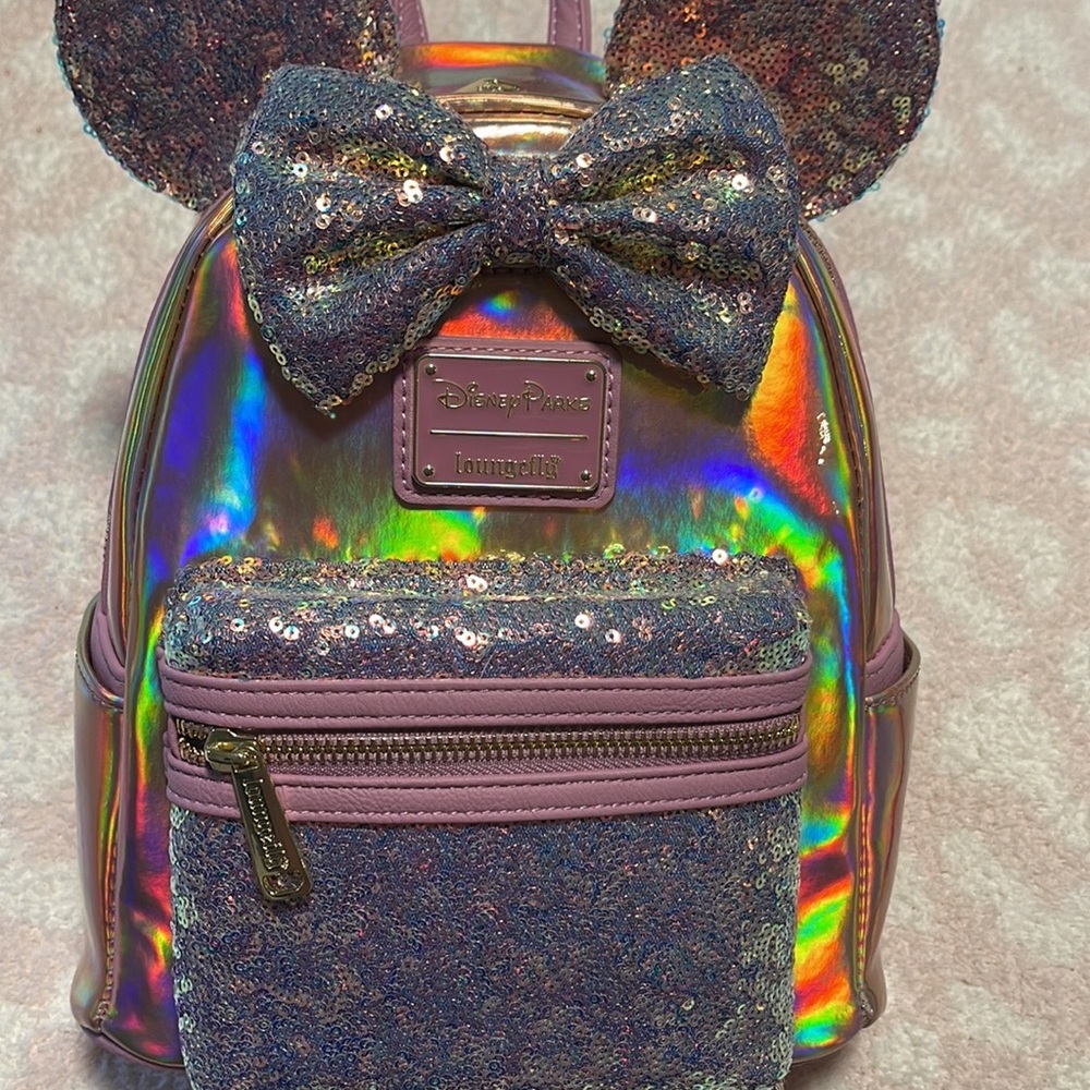NWT Minnie Mouse EARidescent Mini Backpack by Loungefly - Picture 10 of 10